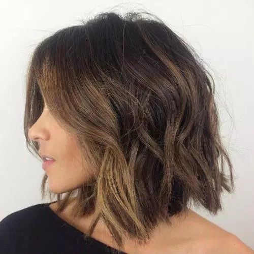 cheveux carré wavy