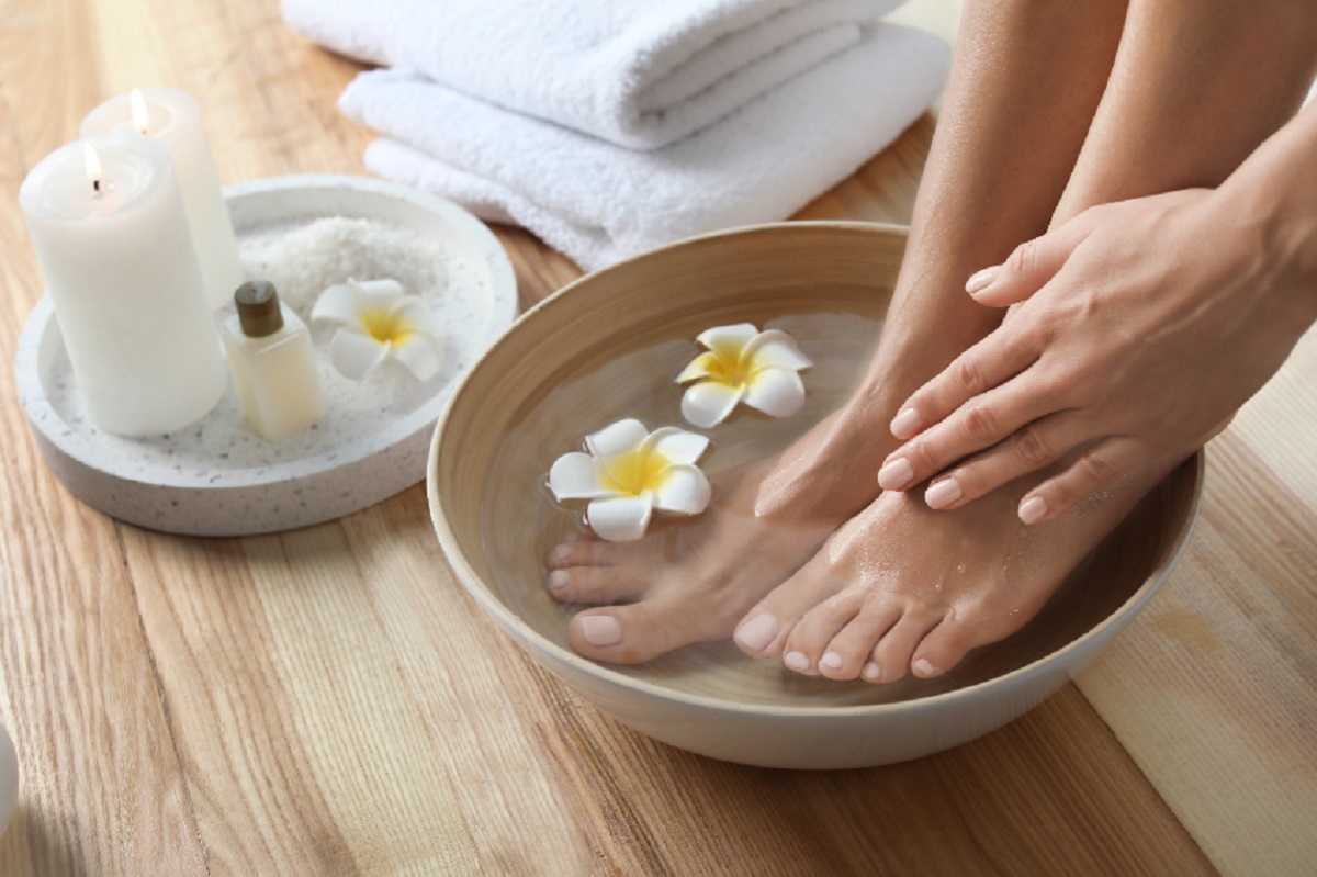 bain de pieds au vinaigre blanc