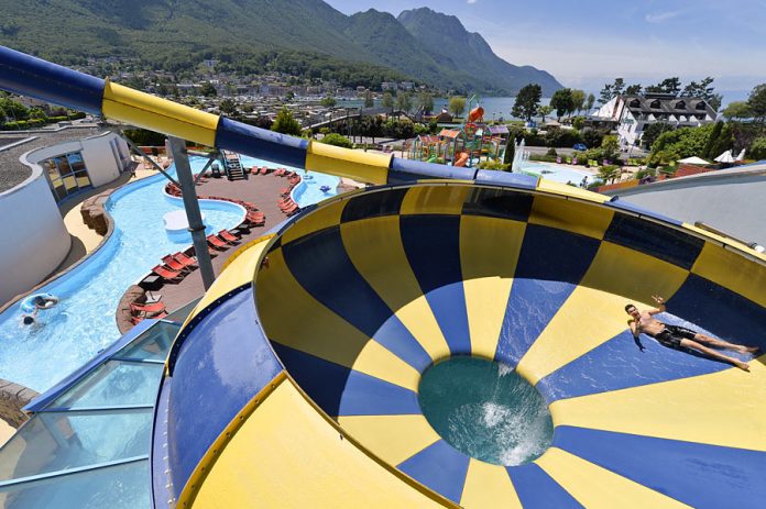 Aquaparc-Toboggan-Chute-2G aquaparc