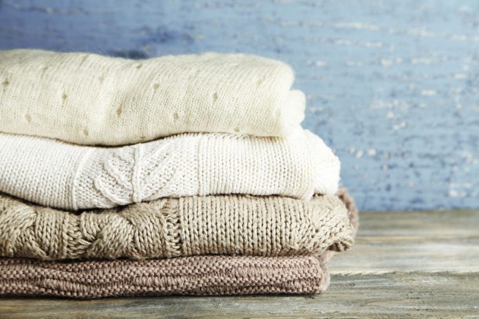 enlever les taches sur les vêtements en laine