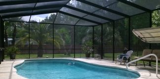 Abri de piscine