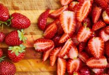 laver vos fraises à l’eau salée